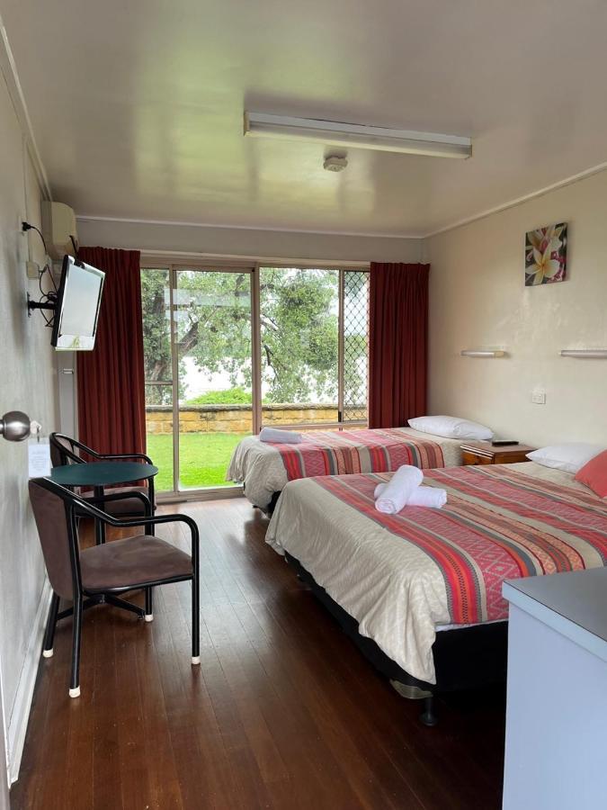 Crown Hotel Motel Grafton Bagian luar foto